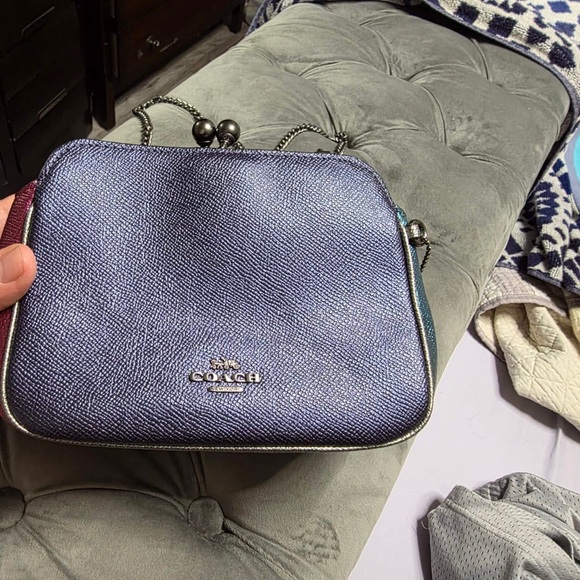 Coach kisslock Purple and Pink Chain Crossbody Bag - Picture 2 of 6